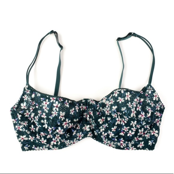 Free People Other - Intimately Free People lace floral bra 36B